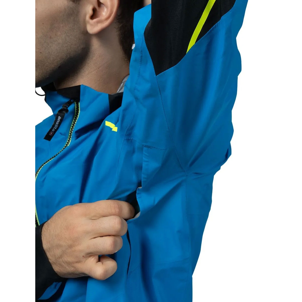 Campera Ansilta Alash 2 Gore-tex Cknit Trail