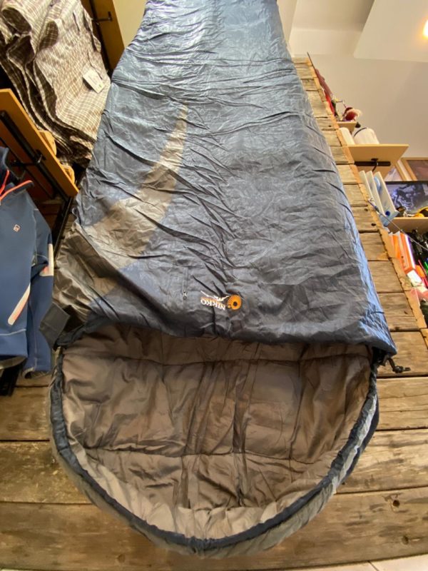 Bolsa De Dormir Nikko SL-1901 0°C - Imagen 3